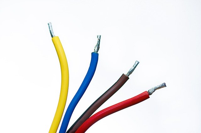 Kabel in verschiedenen Farben